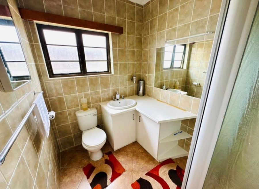 3 Bedroom Property for Sale in Sunnyridge Eastern Cape